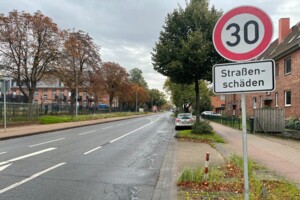 Vorbereitung auf große Bauprojekte 2025 : Bleckeder und Dahlenburger Landstraße nacheinander voll gesperrt